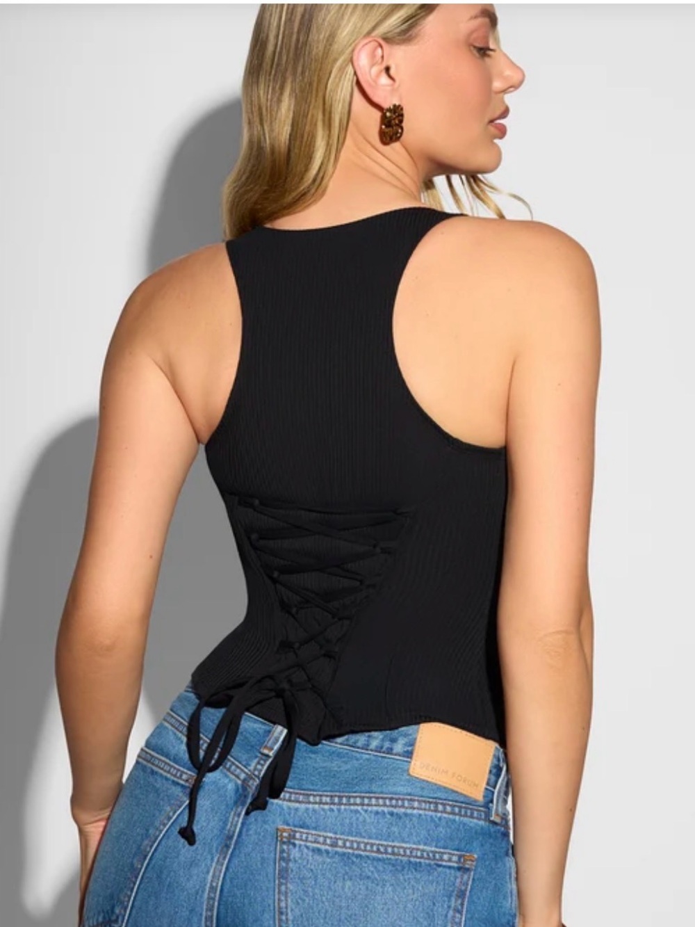 TA3  CORSETY SCOOPNECK TANK - Picture 2 of 8